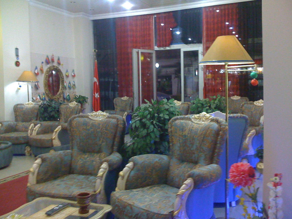 Hotel Temel Kars Kültér fotó