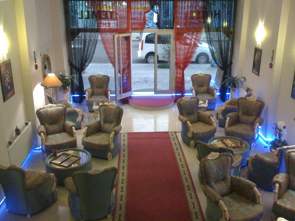 Hotel Temel Kars Kültér fotó